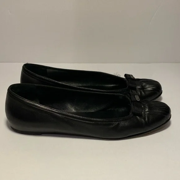 Salvatore Ferragamo leather flats - Picture 3 of 10